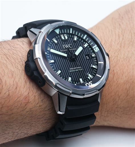 iwc aquatimer automatic 2000 review|IWC aquatimer 2000 rubber strap.